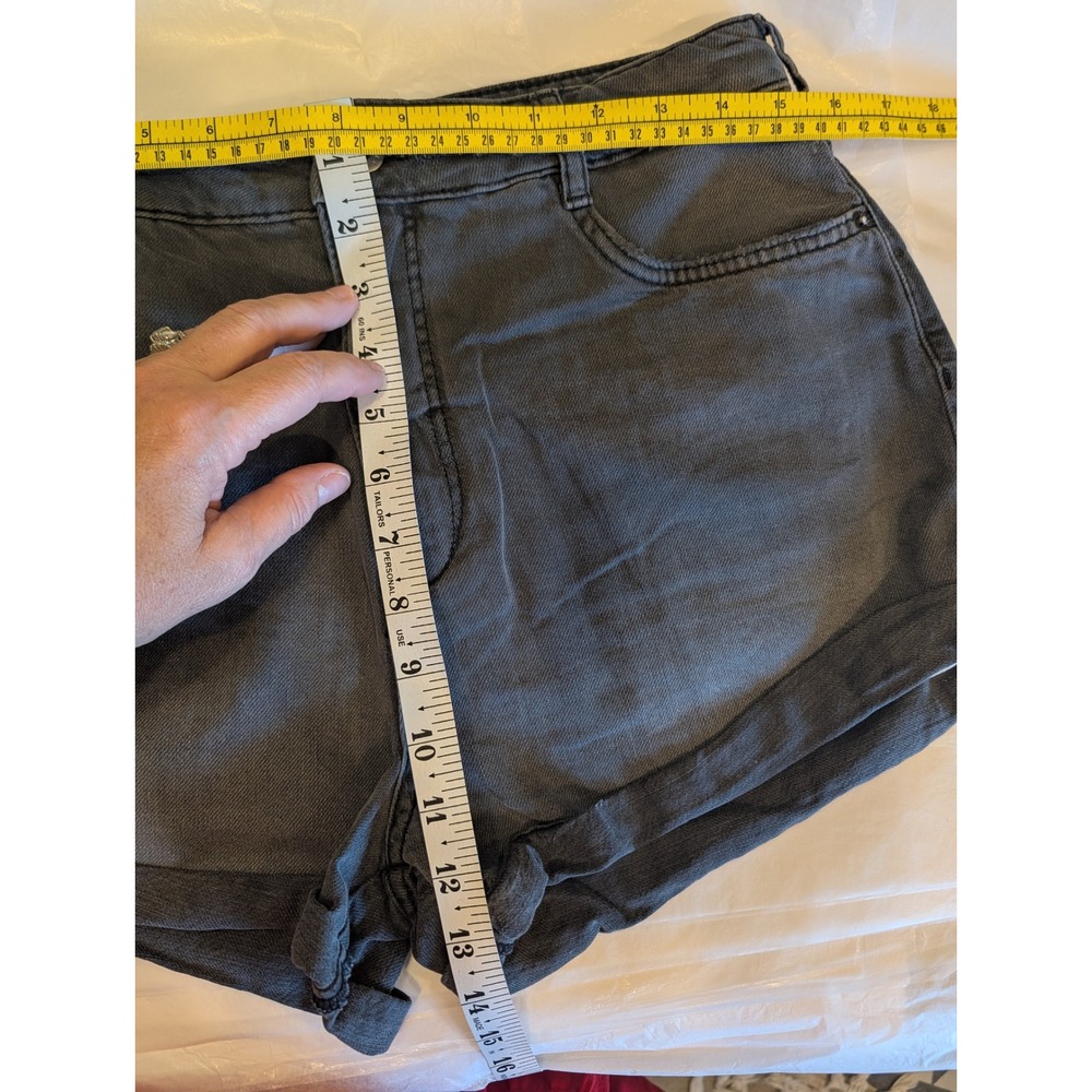 Pilcro and the Letterpress High Rise Cuffed Denim Shorts Black Size 29 - Picture 9 of 9